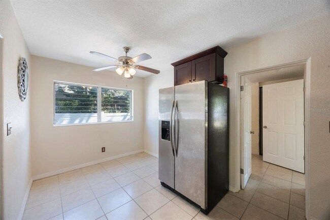 Foto del edificio - 6711 3rd St N