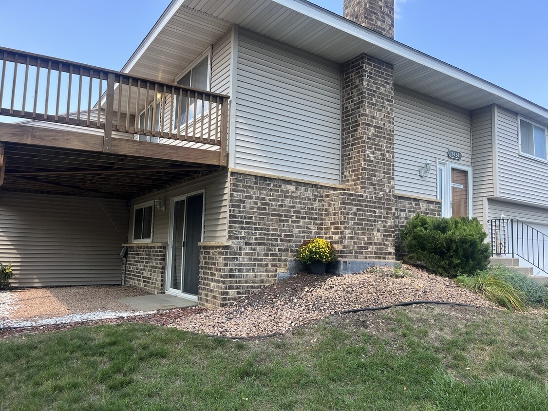 Foto principal - 1424 Oak Leaf Ln