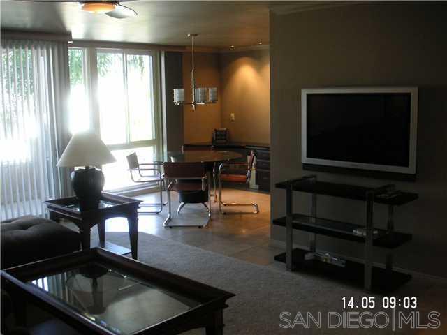 Building Photo - 3920 Riviera Dr