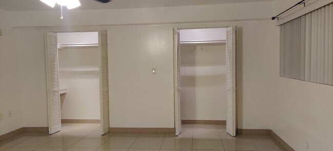 Foto del edificio - 1511 NE 160th St