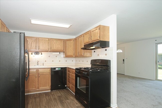 Building Photo - 229 Wapoos Ct
