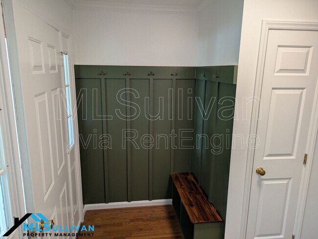 Foto del edificio - 5408 Ravenswood Pl