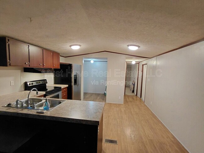 Foto del edificio - 1691 Zebulon Dr