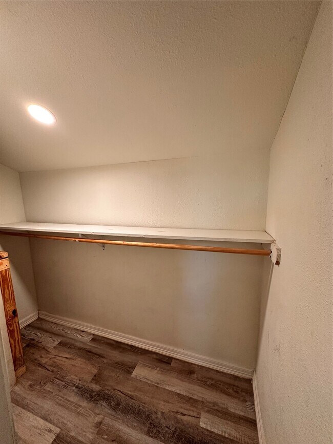 Foto del edificio - 2716 Hill Ave