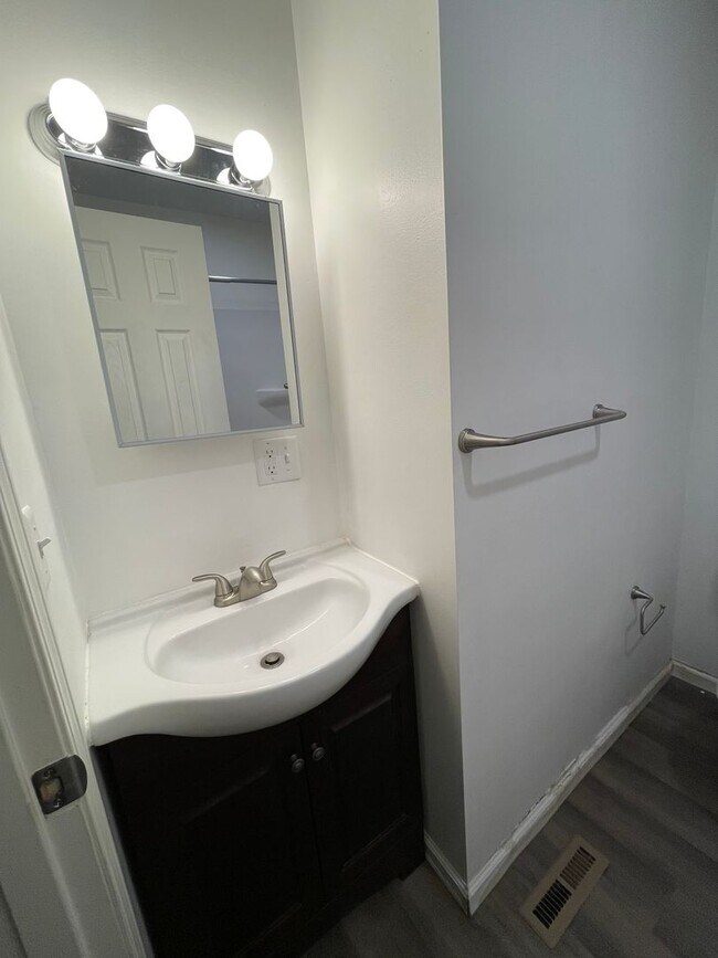 Foto del edificio - 2301 S 11th St.