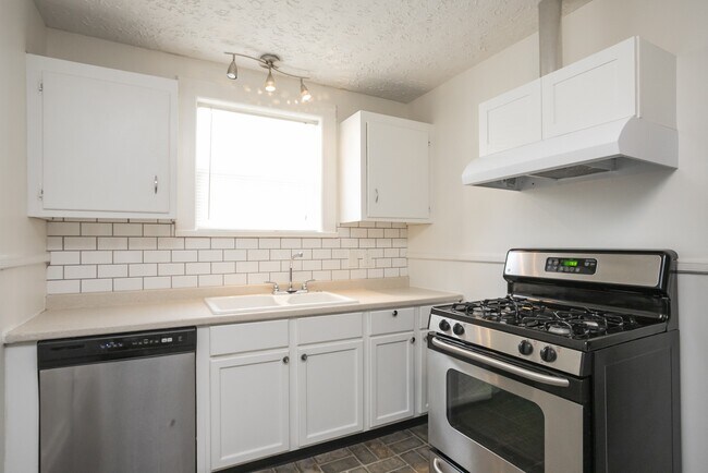Foto del edificio - 1720 Hanover Rd