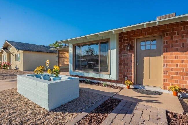 Foto del edificio - 8416 E Rancho Vista Dr