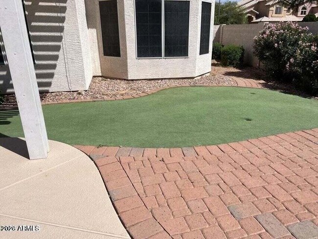 Foto del edificio - 13782 W Vernon Ave