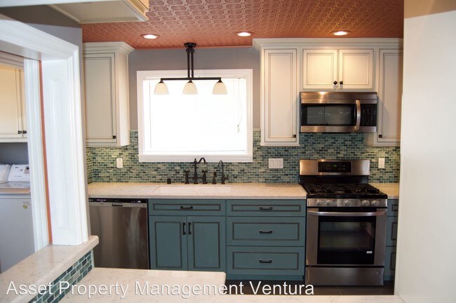 Foto del edificio - 3 br, 2 bath House - 5187 Larkspur Drive