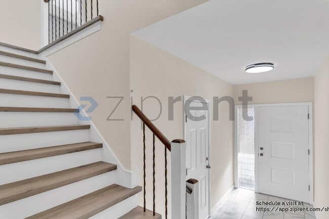 Building Photo - 830 Sargent St