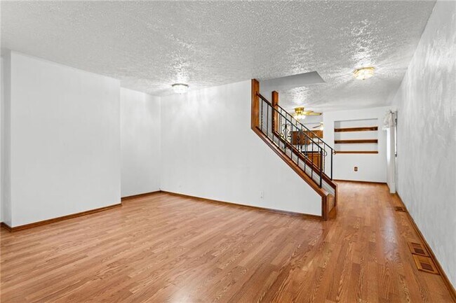 Foto del edificio - 4914 Cypress St