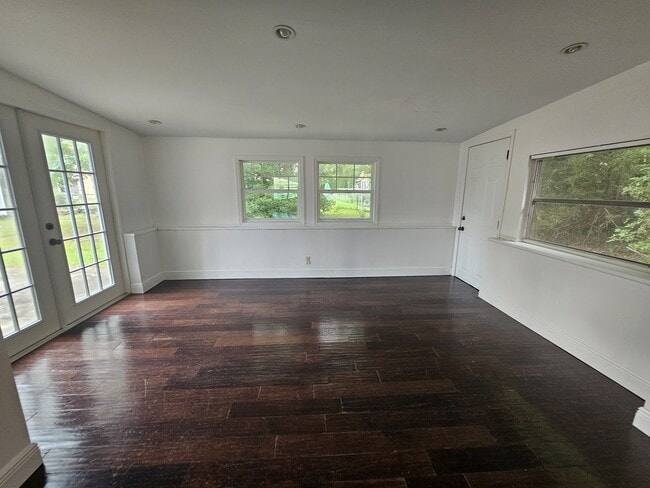 Building Photo - 26 Lake Ct Loop
