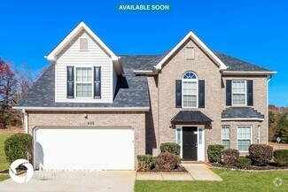 Building Photo - 400 Trinity Tr