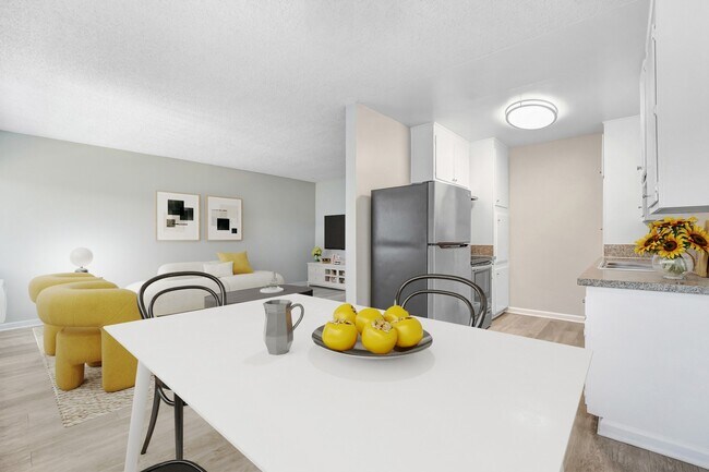 Foto del edificio - Kittridge Apartments