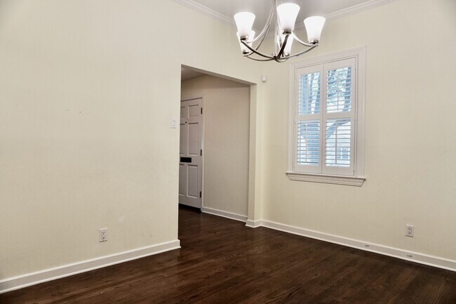 Building Photo - 303 Normandy Ave