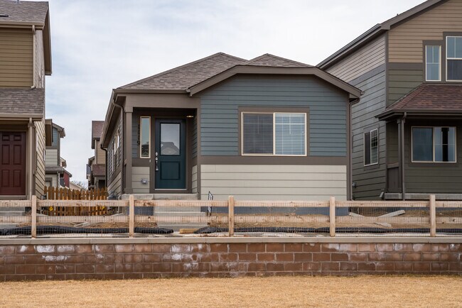 Building Photo - 1119 Hummingbird Cir