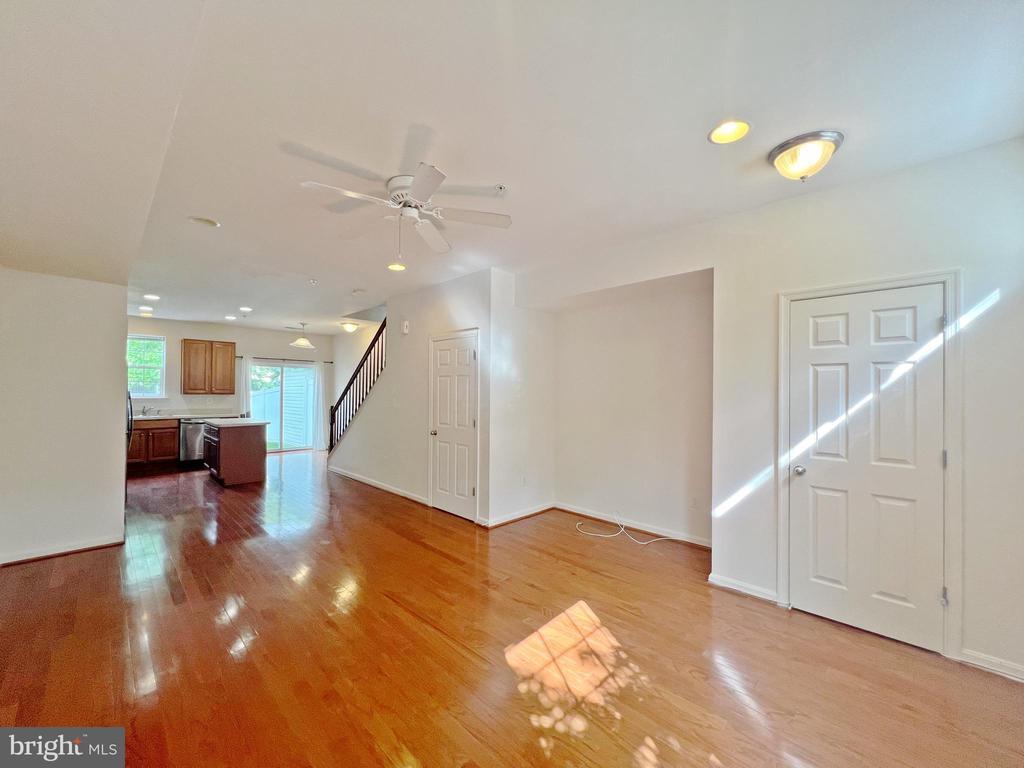 Foto principal - 642 Tivoli Rd
