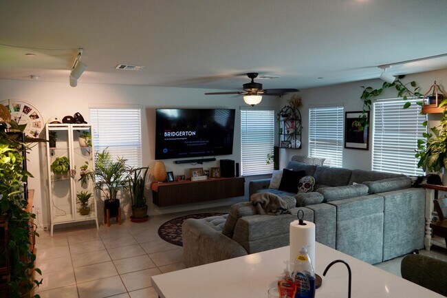 Foto del edificio - 131 Barringswell Ave