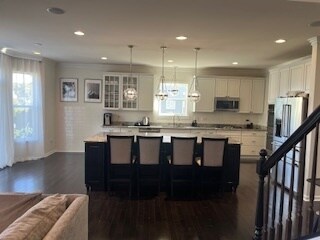 Foto del edificio - 16W764 Hawthorne Ct