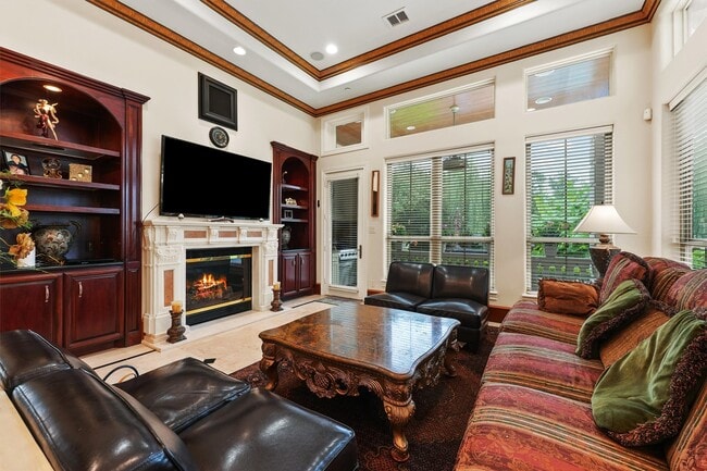 Building Photo - 1119 River Glyn Dr