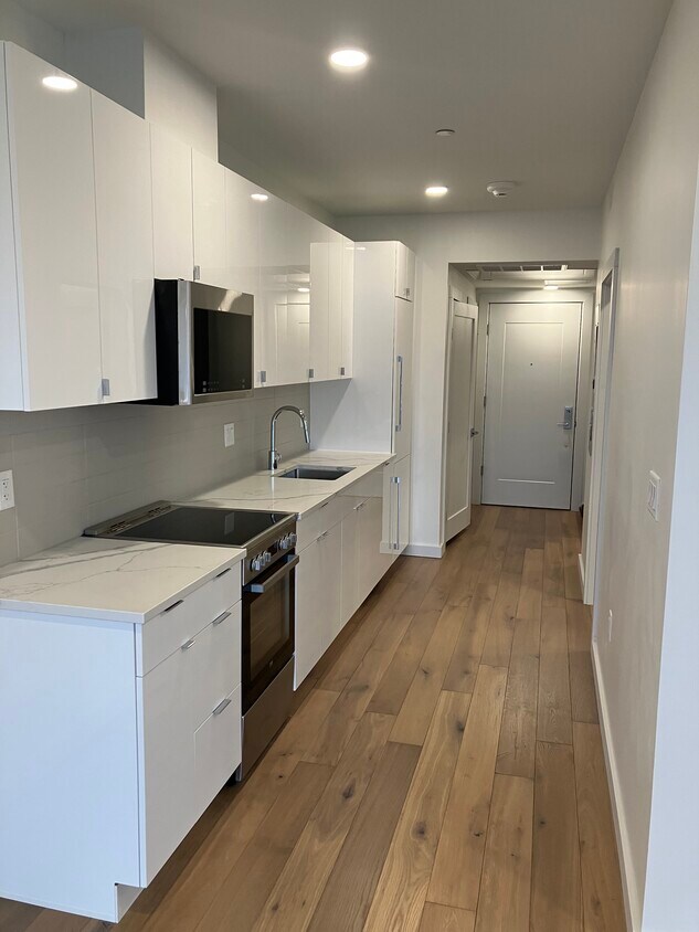 Foto principal - 97 Elmwood St