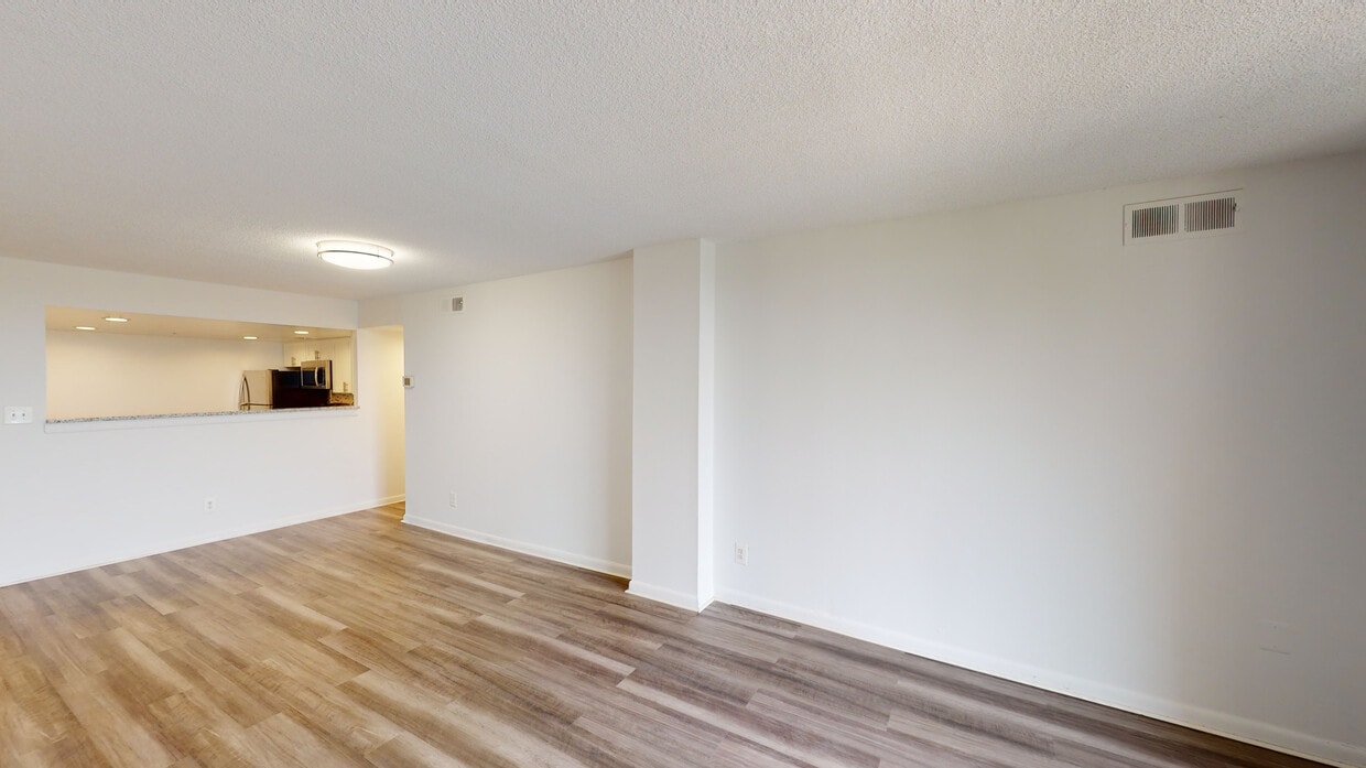 Photo - TowsonTown Place Apartments