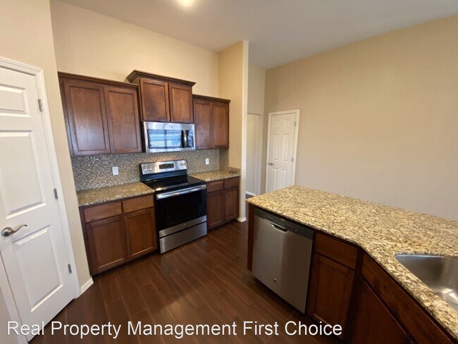 Foto del edificio - 3 br, 2 bath House - 521 Ridge Point Dr