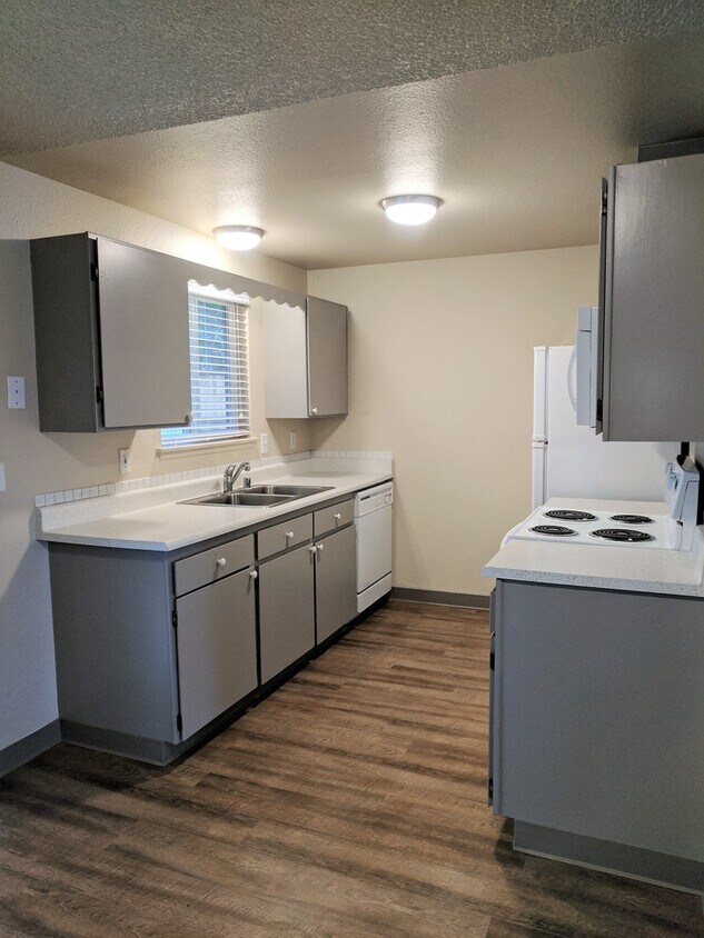 Foto principal - 17506-17508 8TH AVE CT E