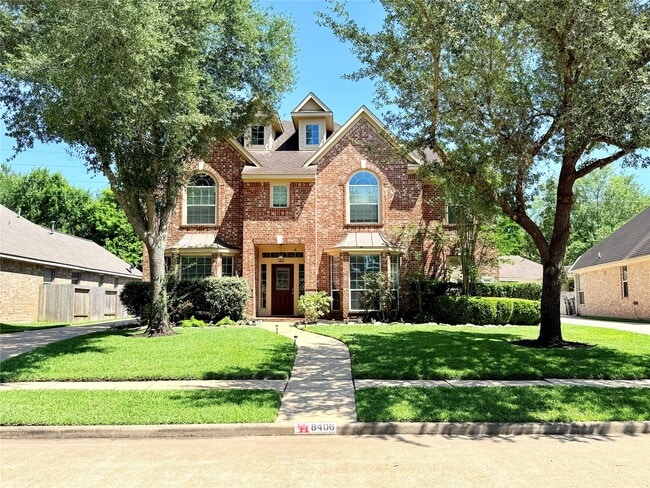Foto del edificio - 8406 Green Valley Dr