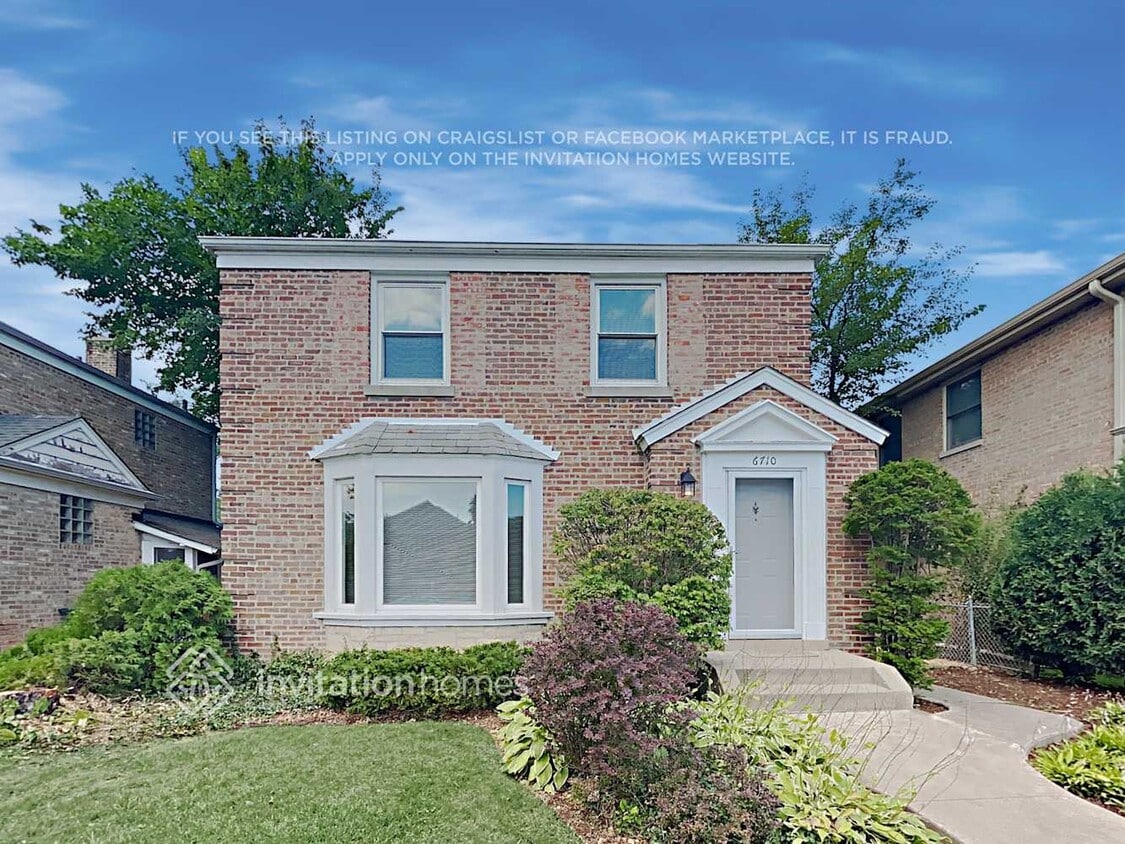 Primary Photo - 6710 N Central Park Ave