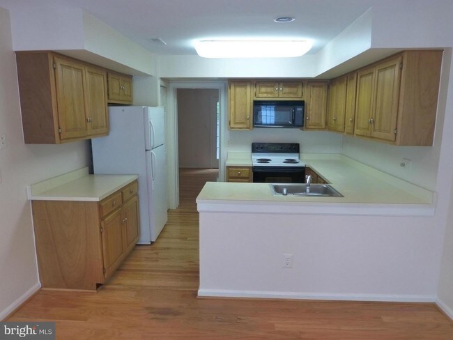 Building Photo - 20626 Highland Hall Dr