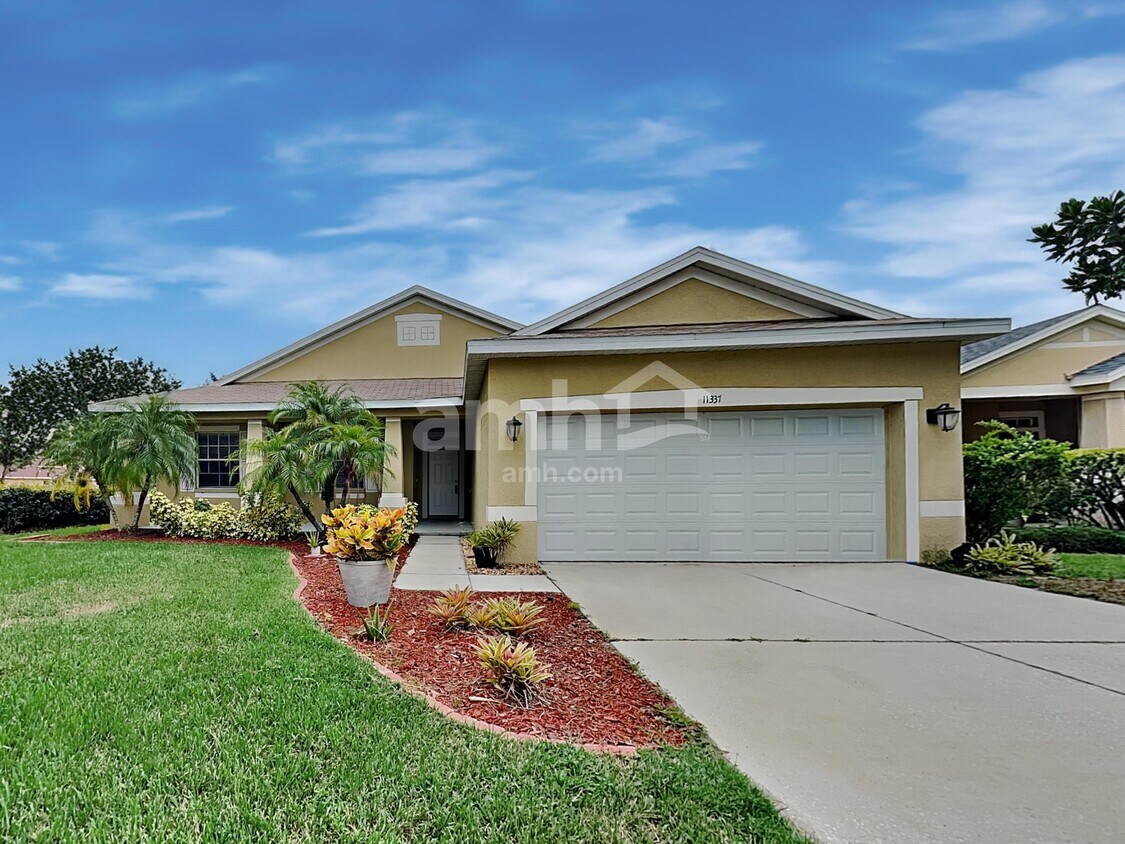 Foto principal - 11337 Bridge Pine Dr