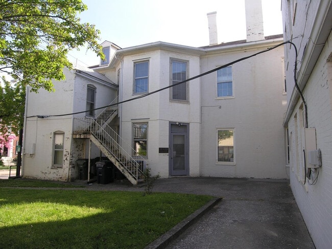 Building Photo - 207 N Upper St