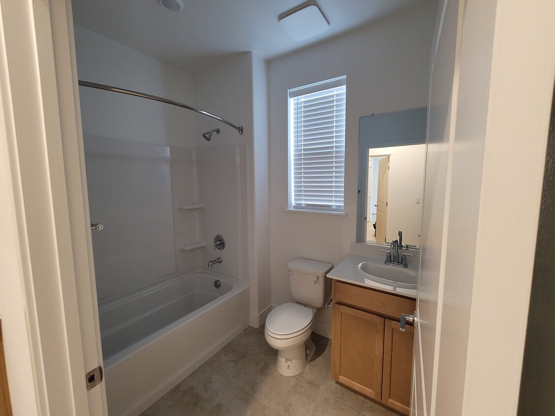 Building Photo - 8055 Monterey Pebble Way