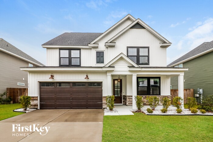 Primary Photo - 214 Whirlaway Dr