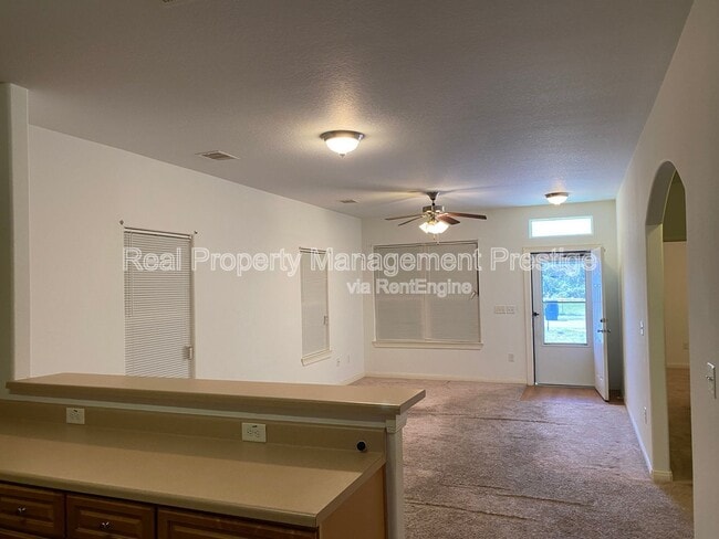 Foto del edificio - 6706 Woodrow St