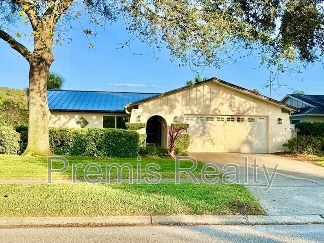 Foto del edificio - 2381 Timbercrest Cir W