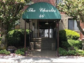 Building Photo - 46 Cochituate Rd