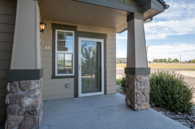 Building Photo - 12900 Grant Cir W