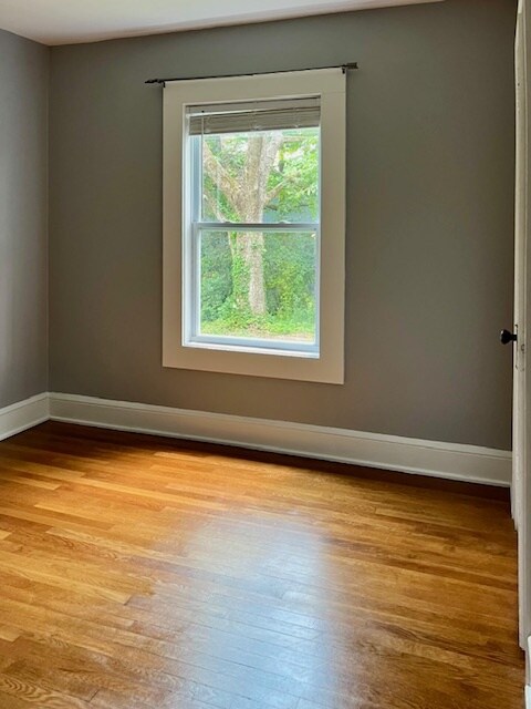 Bedroom 2 - 301 W Doyle St
