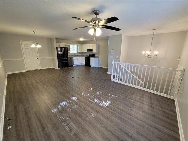 Foto del edificio - 2219 Cherokee Valley Cir
