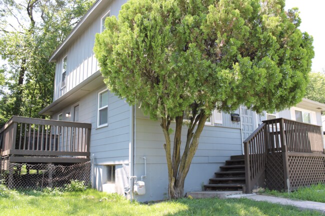 Foto del edificio - Beautiful 4 bedrooms and 1 bath home located on Freeman Ave in Kansas City, KS