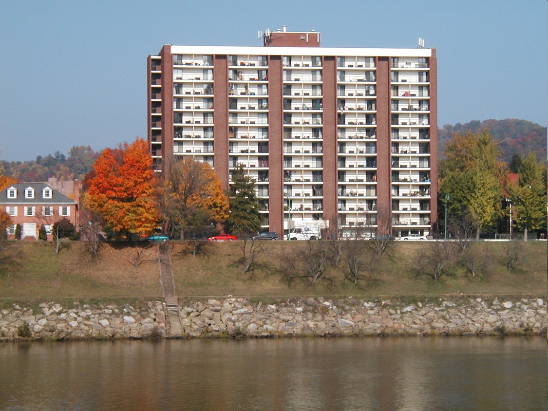 Foto del edificio - Carroll Terrace