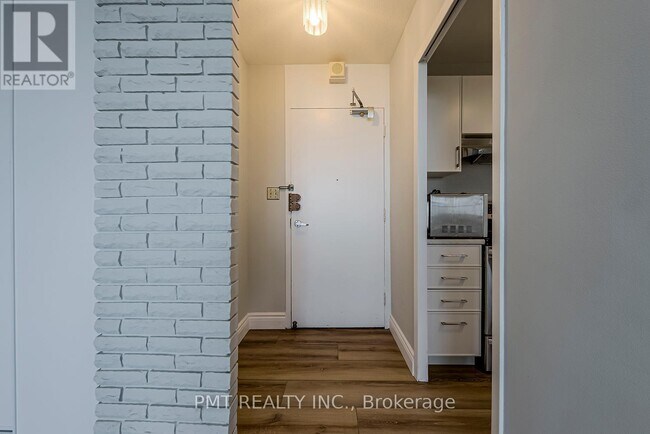 Building Photo - 40 Homewood Ave