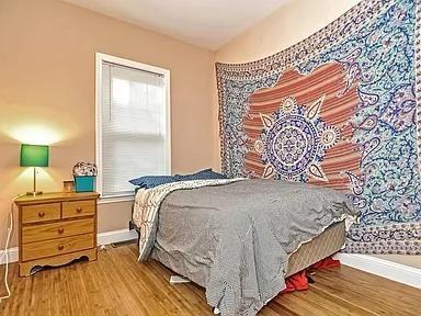 Primary Photo - 135 Forest St, 1