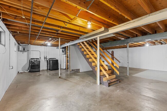 Interior Photo - Gulf Drive Townhomes