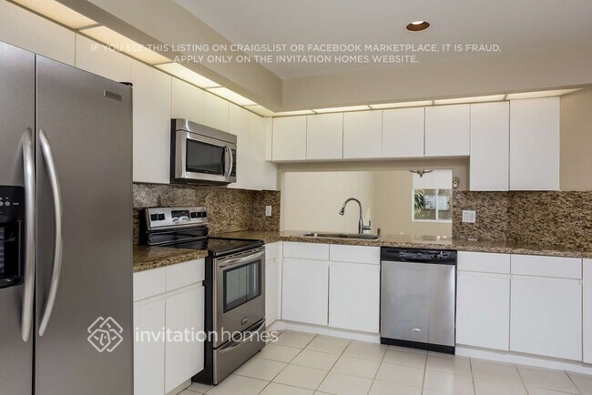 Building Photo - 3886 Candlewood Blvd