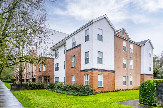 Exterior - Fomer Concordia Univ. East Residence Hall