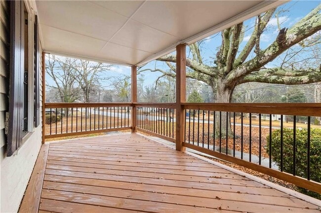 Foto del edificio - 2141 Fairburn Rd SW