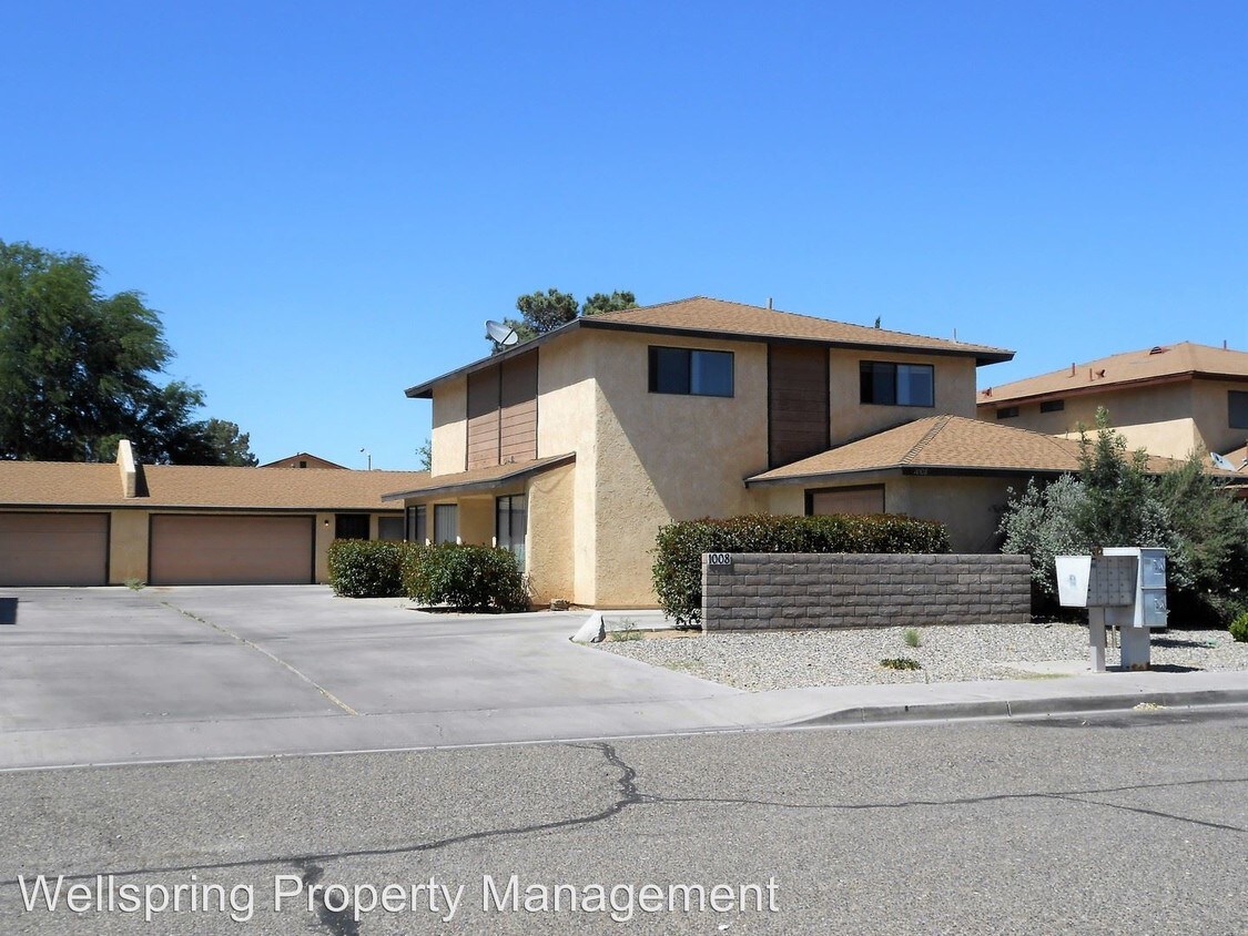 Foto principal - 1008 Perdew Ave